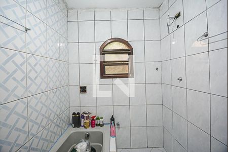 Banheiro da Suíte de casa à venda com 3 quartos, 212m² em Vila Kiko, São Bernardo do Campo