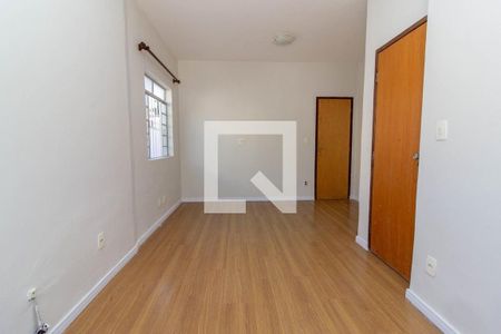 Foto 16 de casa para alugar com 3 quartos, 167m² em Santo Andre, Belo Horizonte