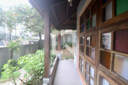 Varanda de casa para alugar com 3 quartos, 105m² em Centro, Guarujá