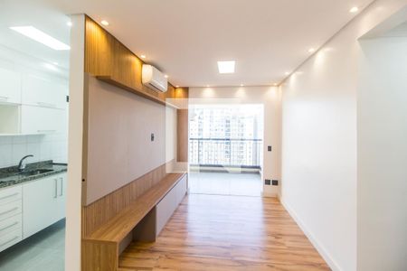 Sala  de apartamento para alugar com 2 quartos, 76m² em Jardim Esperanca, Barueri