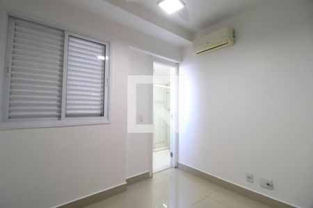 Quarto 1 - Suíte de apartamento para alugar com 3 quartos, 108m² em Jardim Karaíba, Uberlândia