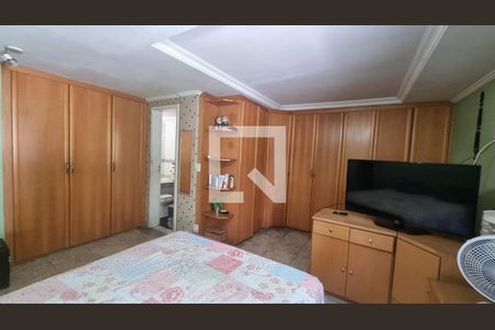Quarto  de casa de condomínio à venda com 6 quartos, 549m² em Jacarepaguá, Rio de Janeiro