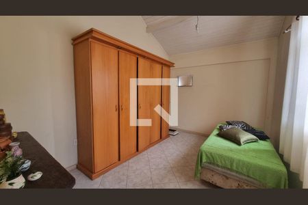 Quarto  de casa de condomínio à venda com 6 quartos, 549m² em Jacarepaguá, Rio de Janeiro