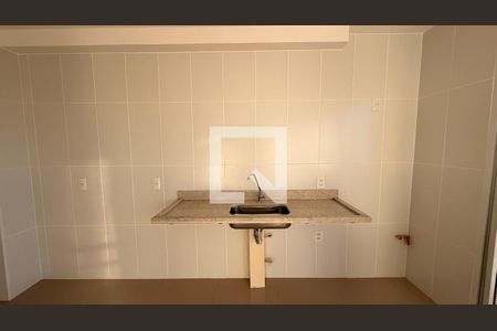 Sala/Cozinha de apartamento à venda com 3 quartos, 76m² em Setor Coimbra, Goiânia