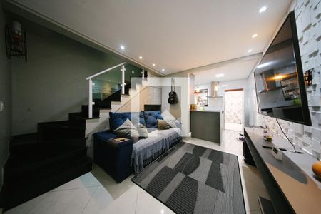 Sala de casa à venda com 2 quartos, 65m² em Vila Caju, São Paulo