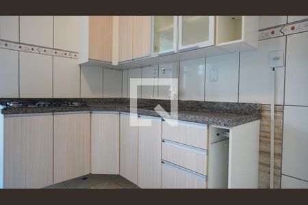 Cozinha - Armários de apartamento para alugar com 3 quartos, 72m² em Auxiliadora, Porto Alegre