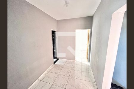 Sala/Quarto Suíte de casa para alugar com 2 quartos, 60m² em Jardim Peri, São Paulo