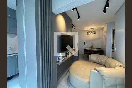 Sala de apartamento à venda com 2 quartos, 52m² em Alphaville Empresarial, Barueri
