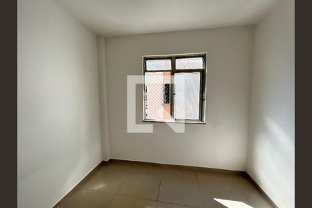 Quarto 1 de apartamento para alugar com 2 quartos, 50m² em Praça Seca, Rio de Janeiro