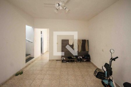 Sala de casa à venda com 3 quartos, 150m² em Jardim Santa Teresinha, São Paulo