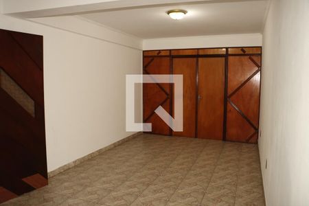Casa para alugar com 2 quartos, 150m² em Cidade São Mateus, São Paulo