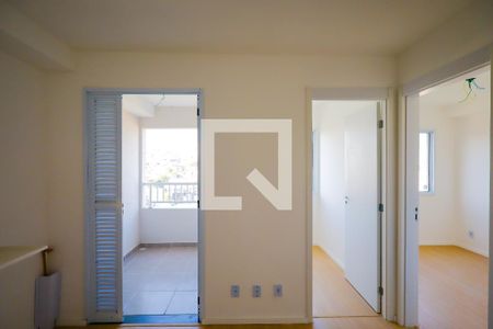 Sala e Cozinha Conjugada de apartamento para alugar com 2 quartos, 29m² em Campo Grande, São Paulo