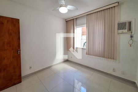 Quarto 1 de casa para alugar com 2 quartos, 95m² em Piratininga, Niterói