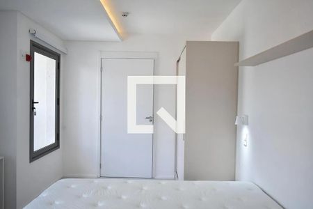Sala / Quarto de apartamento para alugar com 1 quarto, 28m² em Vila Clementino, São Paulo