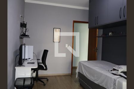 Quarto 1 de casa para alugar com 2 quartos, 150m² em Cidade Centenário, São Paulo