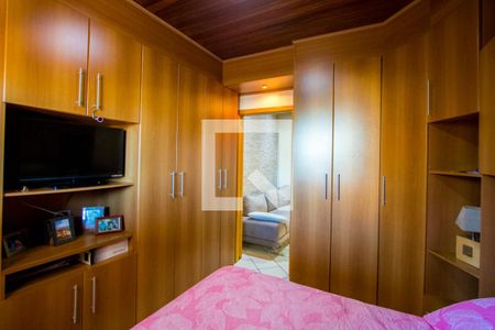 Quarto de casa à venda com 2 quartos, 112m² em Vila Bela Vista, Santo André
