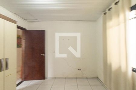 Quarto 1  de casa à venda com 4 quartos, 185m² em Pinheirinho, Curitiba