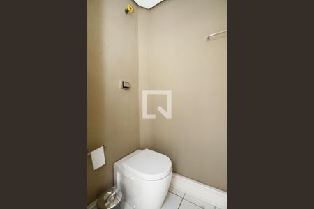 Lavabo de casa para alugar com 2 quartos, 150m² em Jardim Paulistano, São Paulo