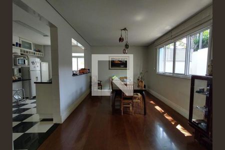 Casa à venda com 4 quartos, 500m² em Brooklin, São Paulo