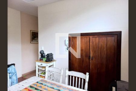 Casa à venda com 3 quartos, 200m² em Vila Clementino, São Paulo