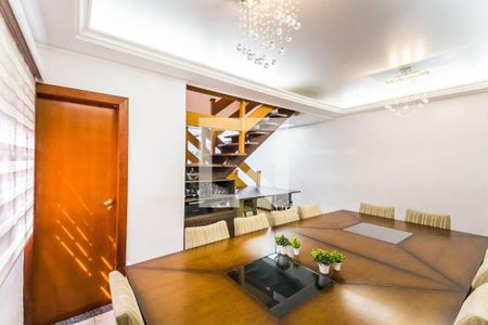 Casa à venda com 4 quartos, 218m² em Vila da Saúde, São Paulo