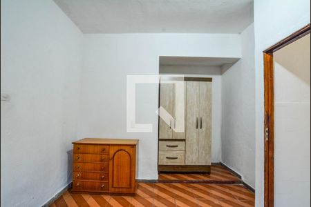 Quarto de casa para alugar com 1 quarto, 65m² em Vila Metalúrgica, Santo André
