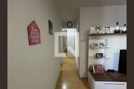 Corredor de apartamento para alugar com 2 quartos, 48m² em Cachambi, Rio de Janeiro