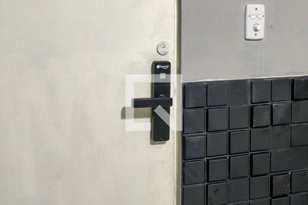 Fechadura eletrônica  de apartamento para alugar com 1 quarto, 44m² em Cidade Ocian, Praia Grande