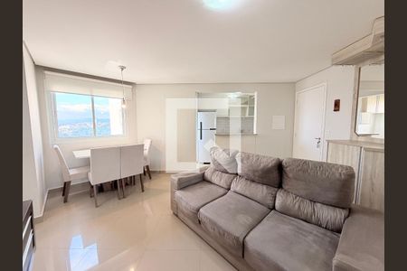 Sala de apartamento para alugar com 2 quartos, 48m² em Jardim do Lago, Jundiaí