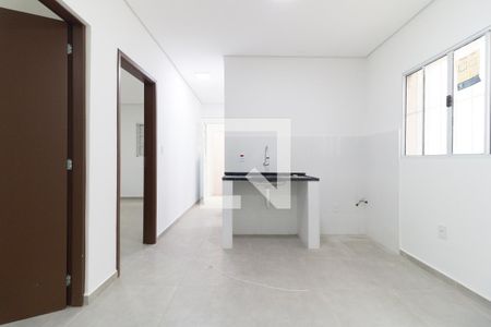 Cozinha  de casa para alugar com 2 quartos, 70m² em Vila Moraes, São Paulo