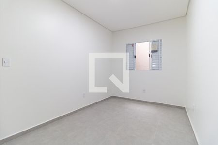 Quarto 1 de casa para alugar com 2 quartos, 70m² em Vila Moraes, São Paulo