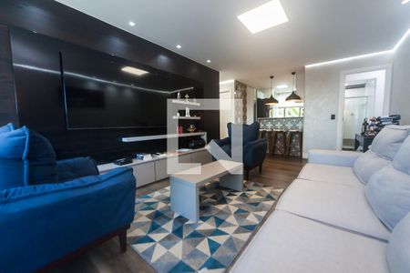 Sala de TV de apartamento à venda com 2 quartos, 92m² em Vila Castela, Nova Lima