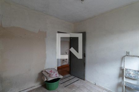 Casa 1 - Quarto 1 de casa à venda com 2 quartos, 120m² em Vila Rosaria, São Paulo