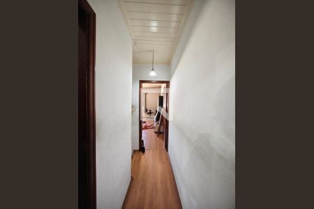 Corredor - Quartos de casa para alugar com 2 quartos, 106m² em Vila Guilherme, São Paulo