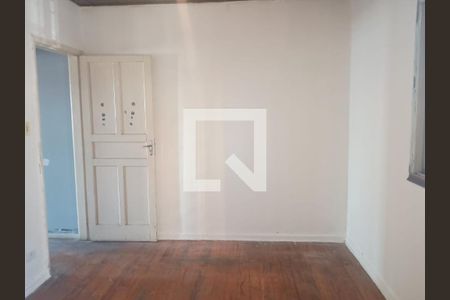 Quarto de casa para alugar com 2 quartos, 120m² em Vila Santo Estefano, São Paulo