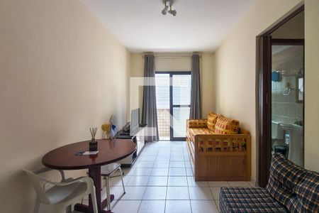 Sala de apartamento para alugar com 1 quarto, 50m² em Canto do Forte, Praia Grande