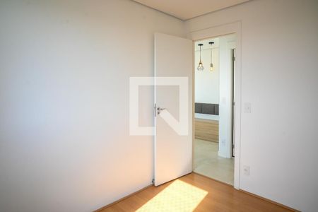 Quarto 1 de apartamento para alugar com 2 quartos, 42m² em Jardim Santa Emilia, São Paulo