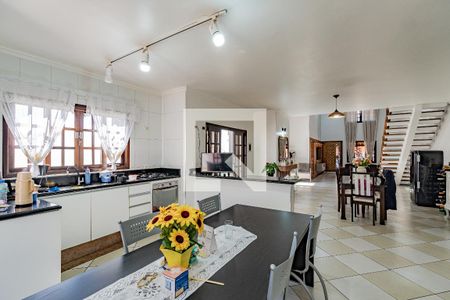 Cozinha de casa para alugar com 3 quartos, 450m² em Vila Conde do Pinhal, São Paulo