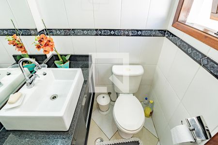 Lavabo de casa para alugar com 3 quartos, 450m² em Vila Conde do Pinhal, São Paulo