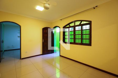 Sala de casa para alugar com 2 quartos, 80m² em Jardim Record, Taboão da Serra