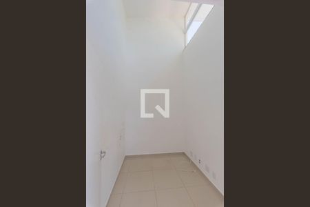 Escritório de casa de condomínio para alugar com 3 quartos, 185m² em Swiss Park, Campinas