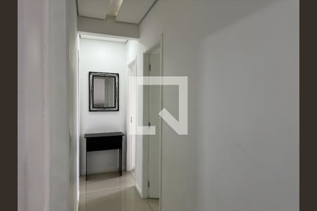 Corredor de apartamento para alugar com 3 quartos, 90m² em Loteamento Villa Branca, Jacareí