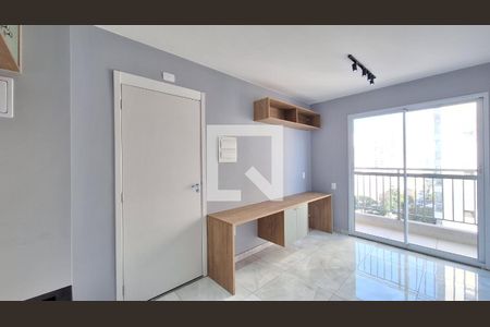 Sala/Cozinha de apartamento para alugar com 1 quarto, 27m² em Vila Romana, São Paulo