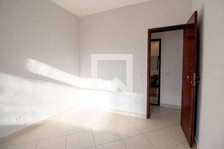 Quarto 1 de apartamento para alugar com 4 quartos, 80m² em Vila da Penha, Rio de Janeiro