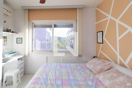 Quarto 1 de apartamento à venda com 3 quartos, 72m² em Cavalhada, Porto Alegre