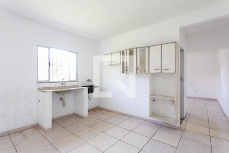 Cozinha/Área de serviço de casa para alugar com 1 quarto, 42m² em Jardim Indaia, São Paulo