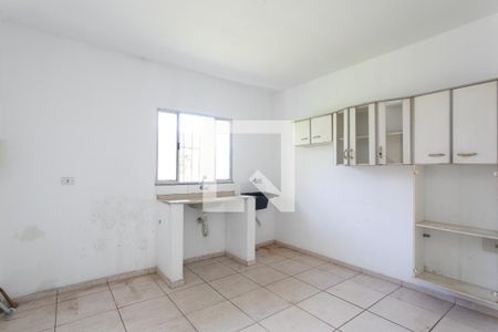 Cozinha/Área de serviço de casa para alugar com 1 quarto, 42m² em Jardim Indaia, São Paulo