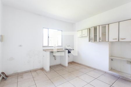 Cozinha/Área de serviço de casa para alugar com 1 quarto, 42m² em Jardim Indaia, São Paulo