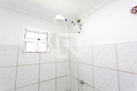 Banheiro - Churras de casa para alugar com 1 quarto, 42m² em Jardim Indaia, São Paulo