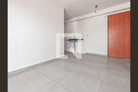 Apartamento para alugar com 2 quartos, 55m² em Jardim Santa Lucrecia, São Paulo